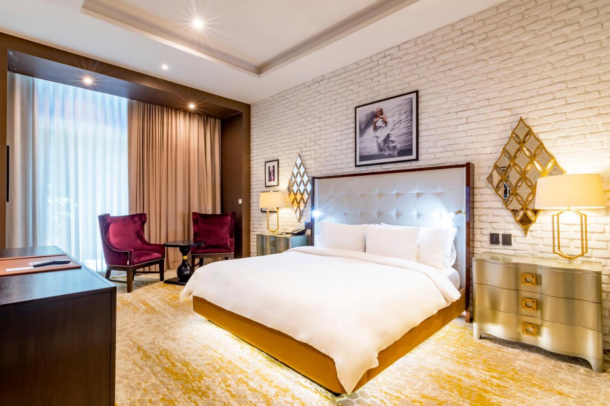 K Tower Boutique Hotel By Lucerna Тіхуана Екстер'єр фото