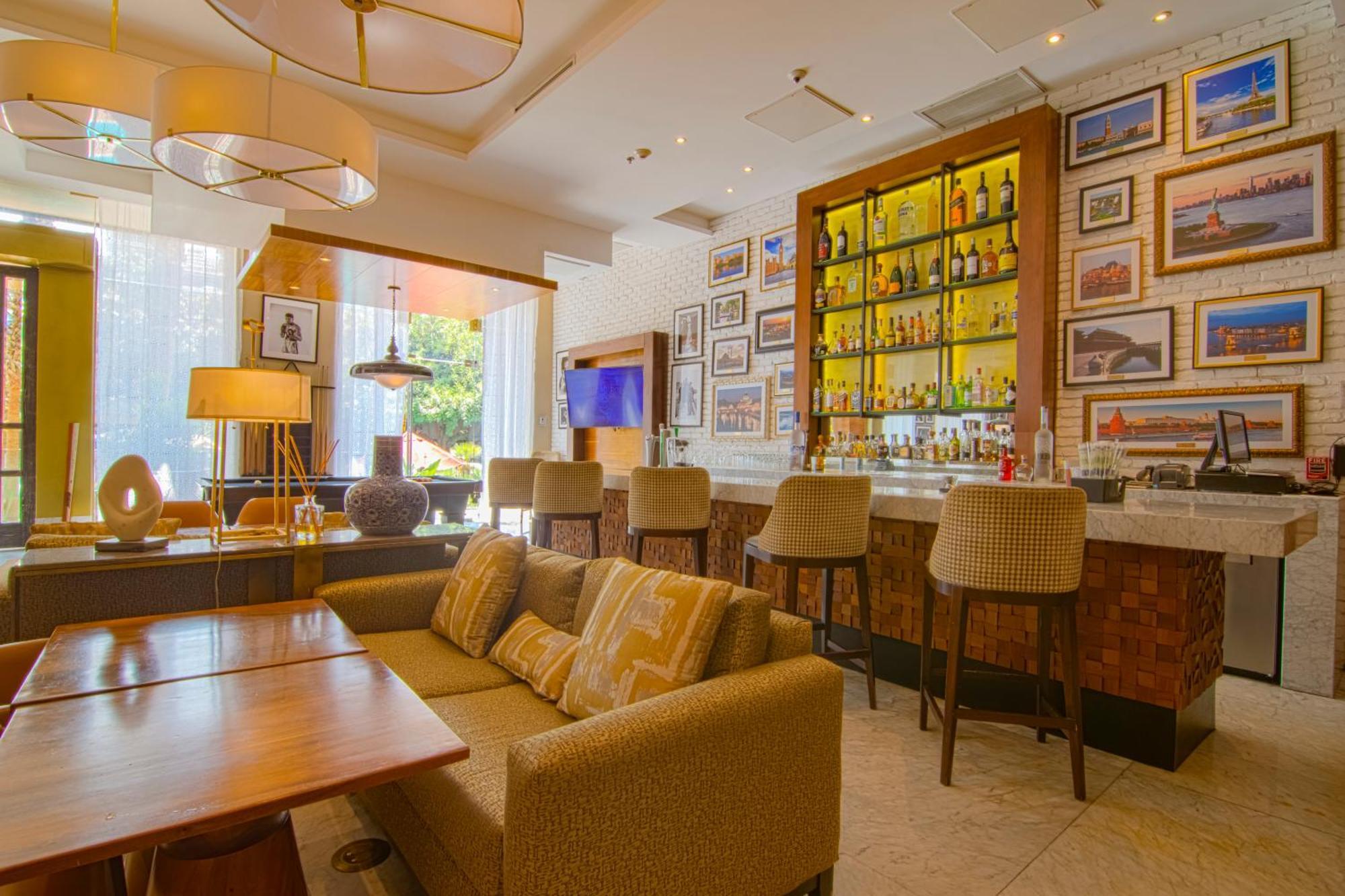 K Tower Boutique Hotel By Lucerna Тіхуана Екстер'єр фото