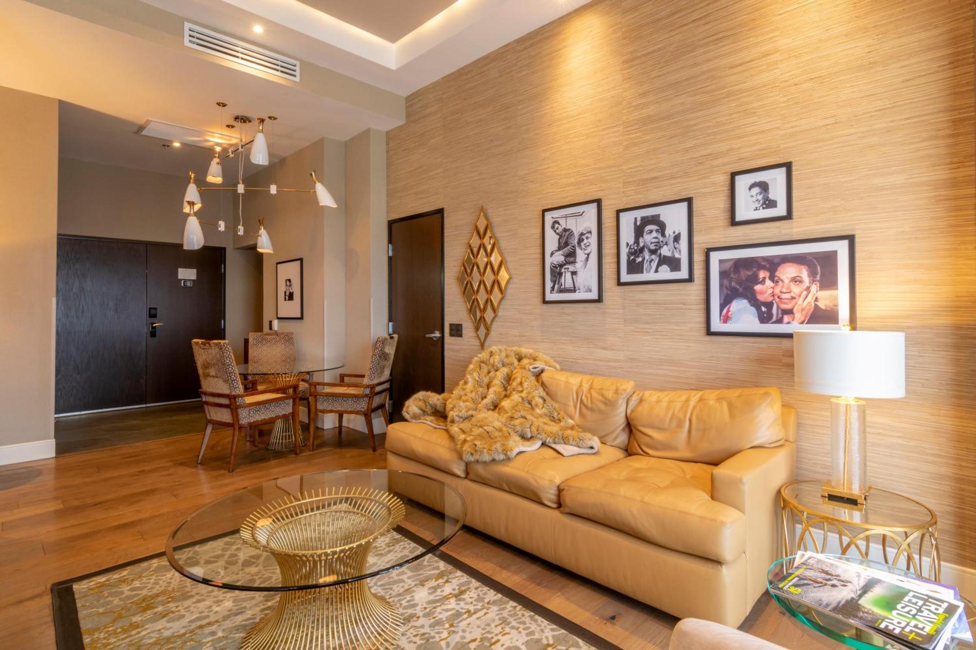 K Tower Boutique Hotel By Lucerna Тіхуана Екстер'єр фото